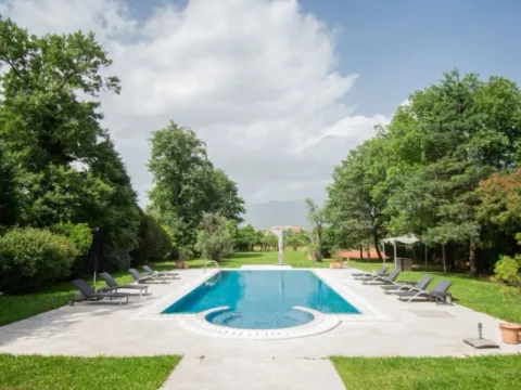 Izdavanje, kuća, 400m², Klikovače, Danilovgrad - image 4