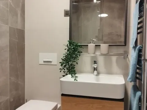 Izdavanje, trosoban stan, 92m², Stari Grad, Beograd - image 15