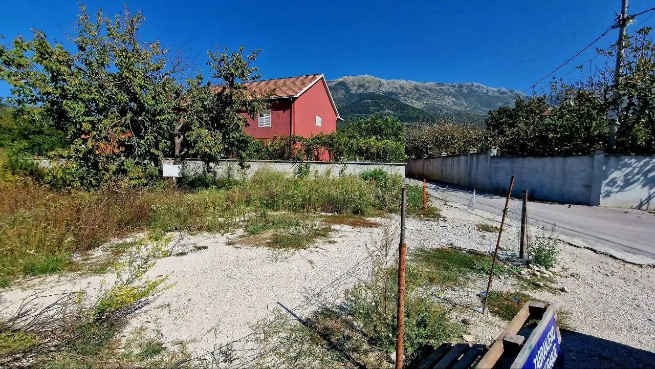 Prodaja, plac, 1353m², Tivat, Crna Gora
