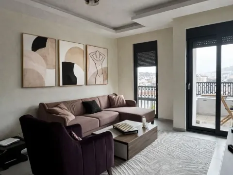 Rent, two bedroom apartment, 70m², Budva, Crna Gora - image 4