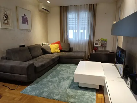 Prodaja, jednosoban stan, 76m², Pobrežje, Podgorica - image 10