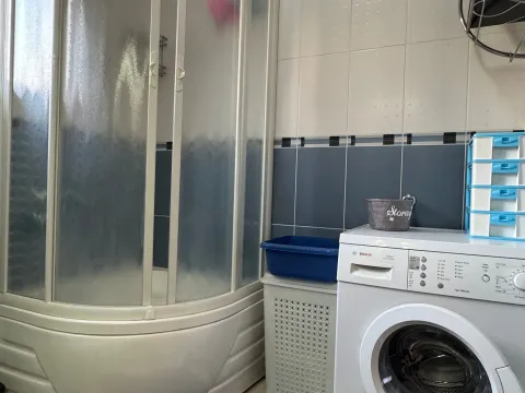 Izdavanje, trosoban stan, 88m², Dajbabe, Podgorica - image 14