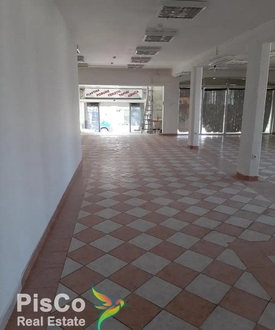 Rent, office space, 310m², Zagorič, Podgorica