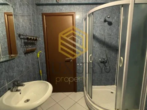 Izdavanje, dvosoban stan, 60m², Central Point, Podgorica - image 7