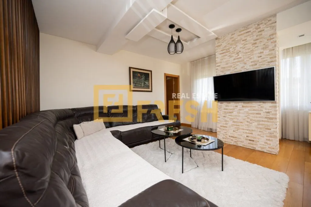 Prodaja, četvorosoban stan, 154m², Zabjelo, Podgorica