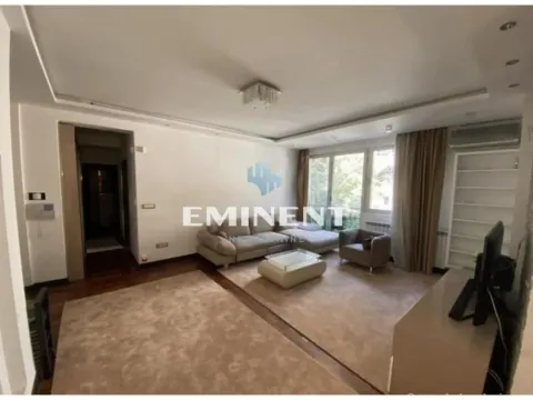 Izdavanje, trosoban stan, 87m², Stari Grad, Beograd - image 2