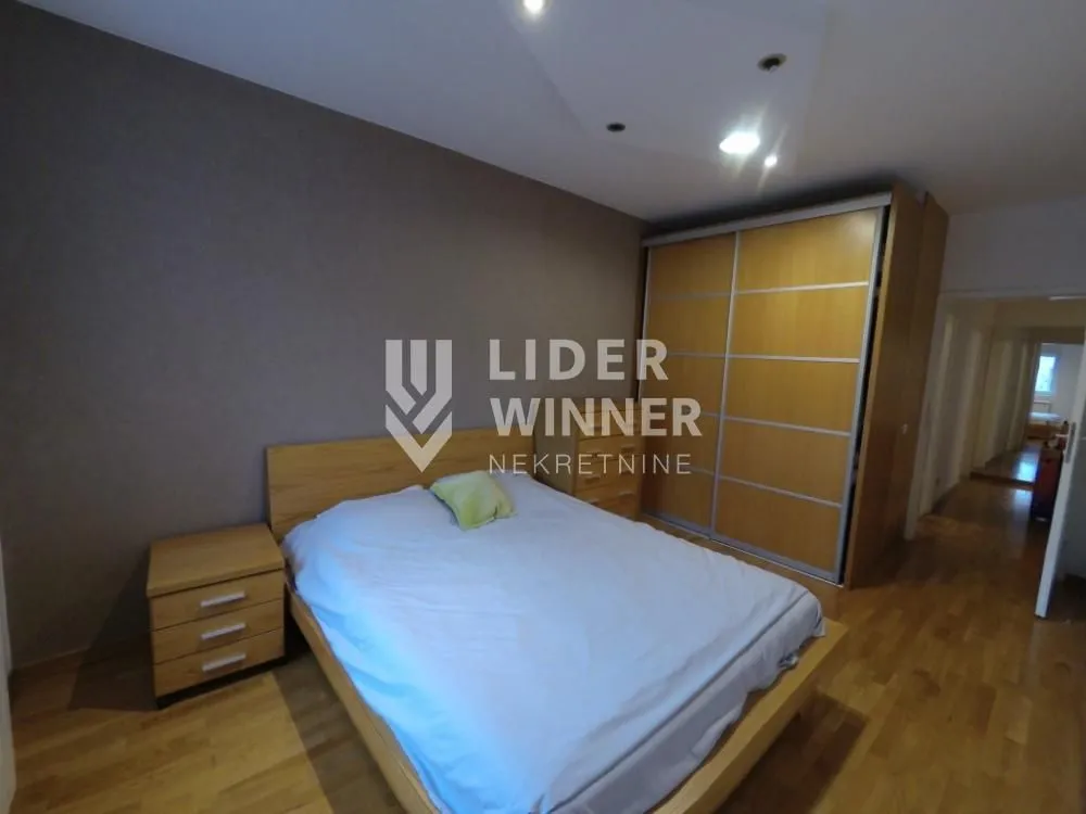 Rent, two bedroom apartment, 63m², Bajlonijeva Pijaca, Beograd