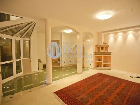 Izdavanje, četvorosoban stan, 158m², Đeram Pijaca, Beograd - image 3