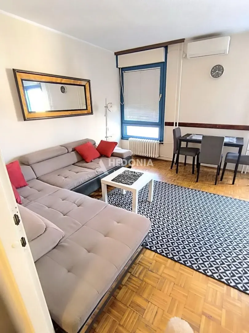 Prodaja, jednosoban stan, 30m², Čukarička Padina, Beograd