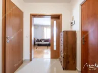 Sale, two bedroom apartment, 76m², Lazi, Budva - image 23