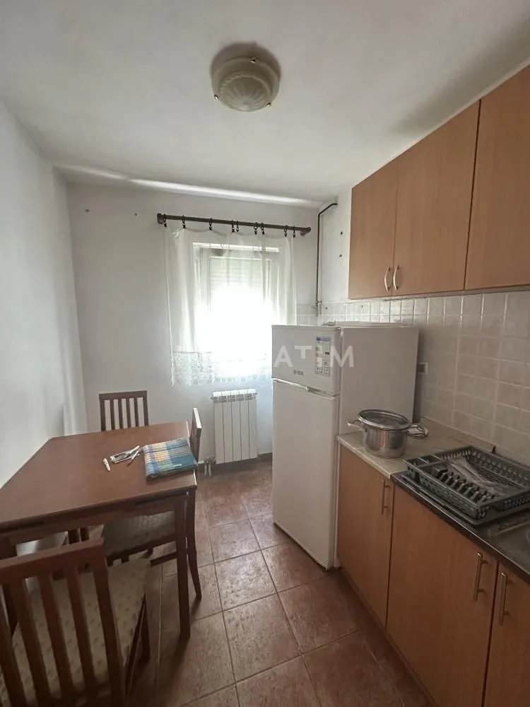Izdavanje, jednosoban stan, 45m², Brace Jerković, Voždovac Sve Podlokacije