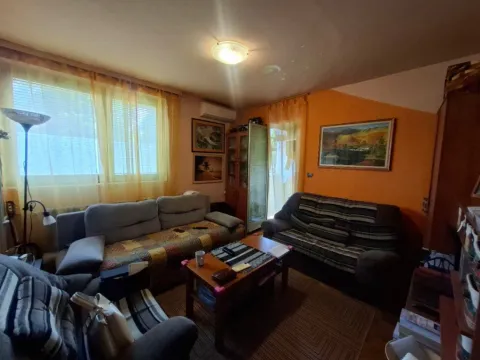 Sale, two bedroom apartment, 56m², Centralna radionica, Kragujevac