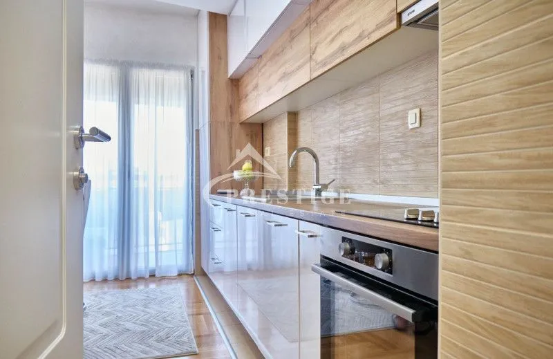 Prodaja, dvosoban stan, 70m², Drač, Podgorica