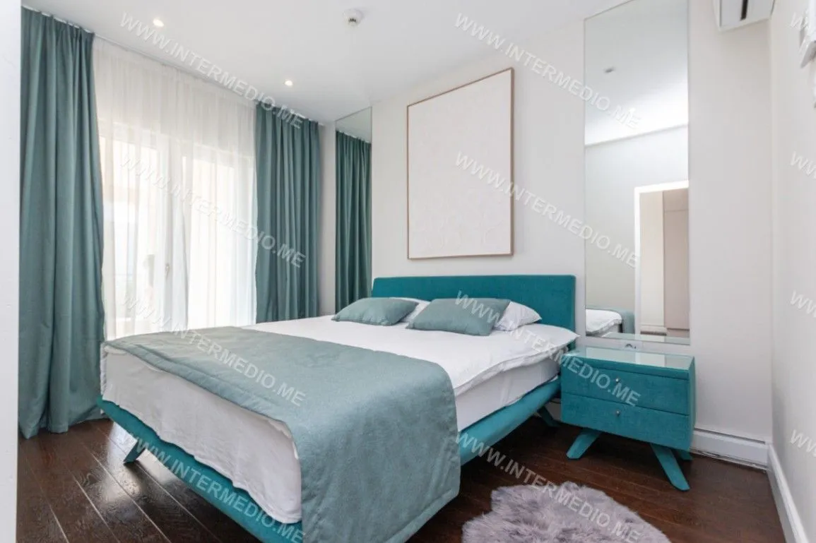 Prodaja, dvosoban stan, 180m², Đenovići, Herceg Novi