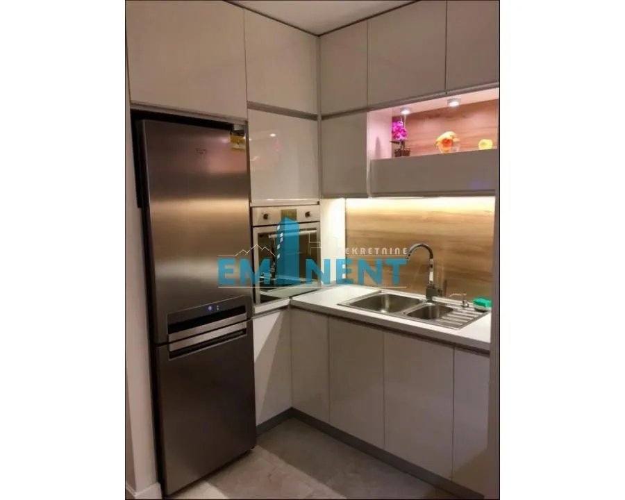 Rent, three bedroom apartment, 68m², Novi Beograd Sve Podlokacije, Beograd