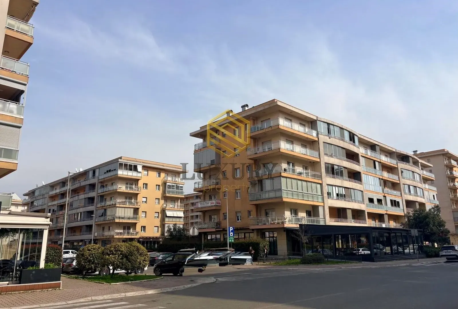 Izdavanje, jednosoban stan, 48m², City Kvart, Podgorica