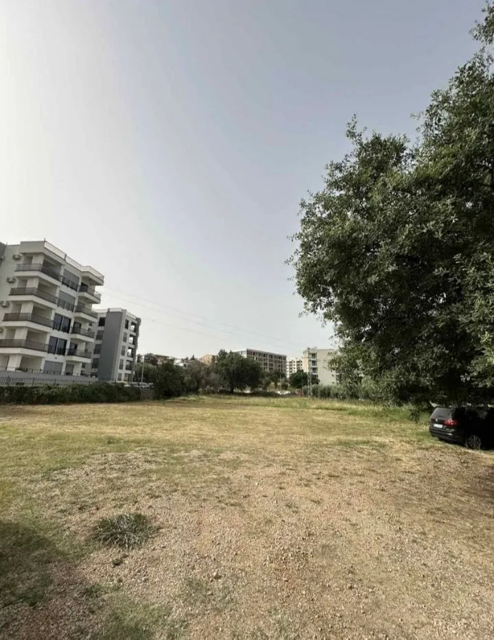 Prodaja, plac, 3200m², Bar, Crna Gora