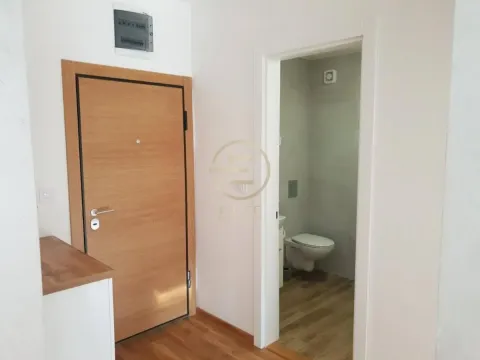 Izdavanje, jednosoban stan, 42m², Sajmište, Novi Sad - image 7