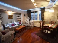 Izdavanje, trosoban stan, 80m², Stari Grad, Beograd - image 2
