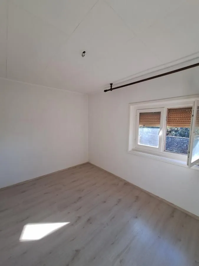 Prodaja, jednosoban stan, 29m², Podbara, Novi Sad Sve Podlokacije