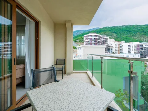 Sale, two bedroom apartment, 87m², Bečići, Budva - image 7