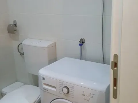 Izdavanje, jednosoban stan, 27m², Banatić, Novi Sad Sve Podlokacije - image 7