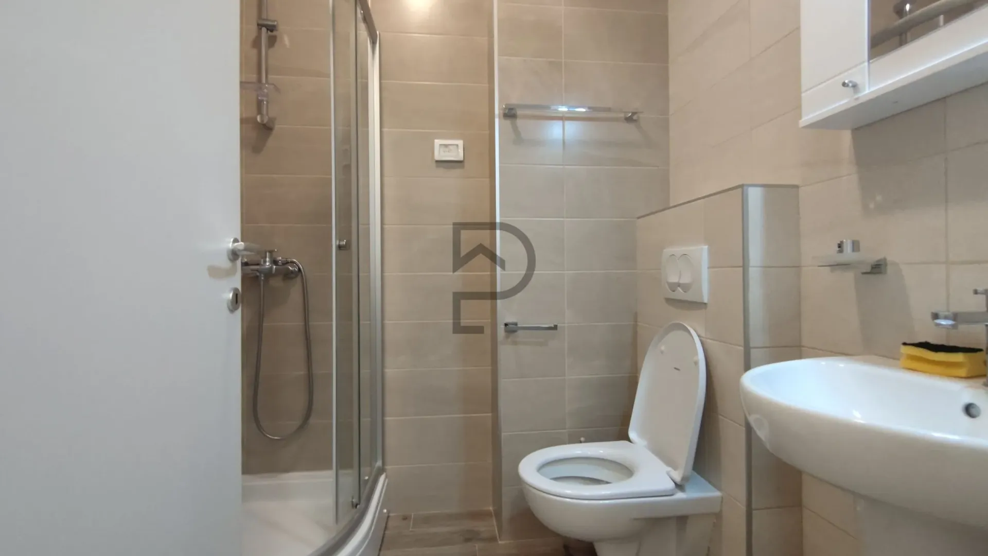 Rent, one bedroom apartment, 45m², City Kej, Podgorica