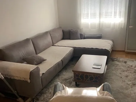 Izdavanje, jednosoban stan, 47m², Pobrežje, Podgorica - image 5