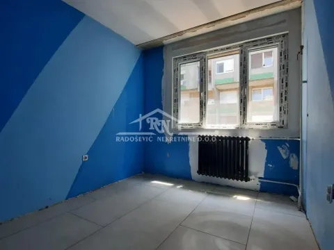 Sale, three bedroom apartment, 84m², Banjica, Voždovac Sve Podlokacije - image 10
