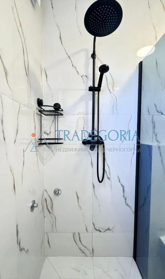 Prodaja, dvosoban stan, 105m², Bar, Crna Gora