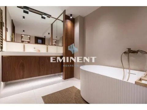 Prodaja, kuća, 260m², Bežanijska Kosa Sve Podlokacije, Beograd - image 9