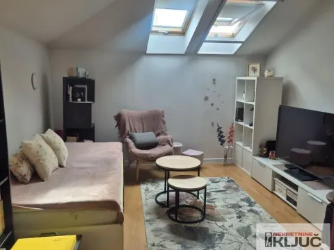 Stan in Novo naselje