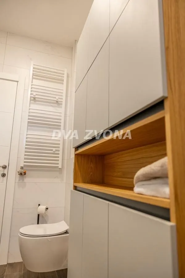 Prodaja, stan, 309m², Bulevar Evrope, Novi Sad Sve Podlokacije