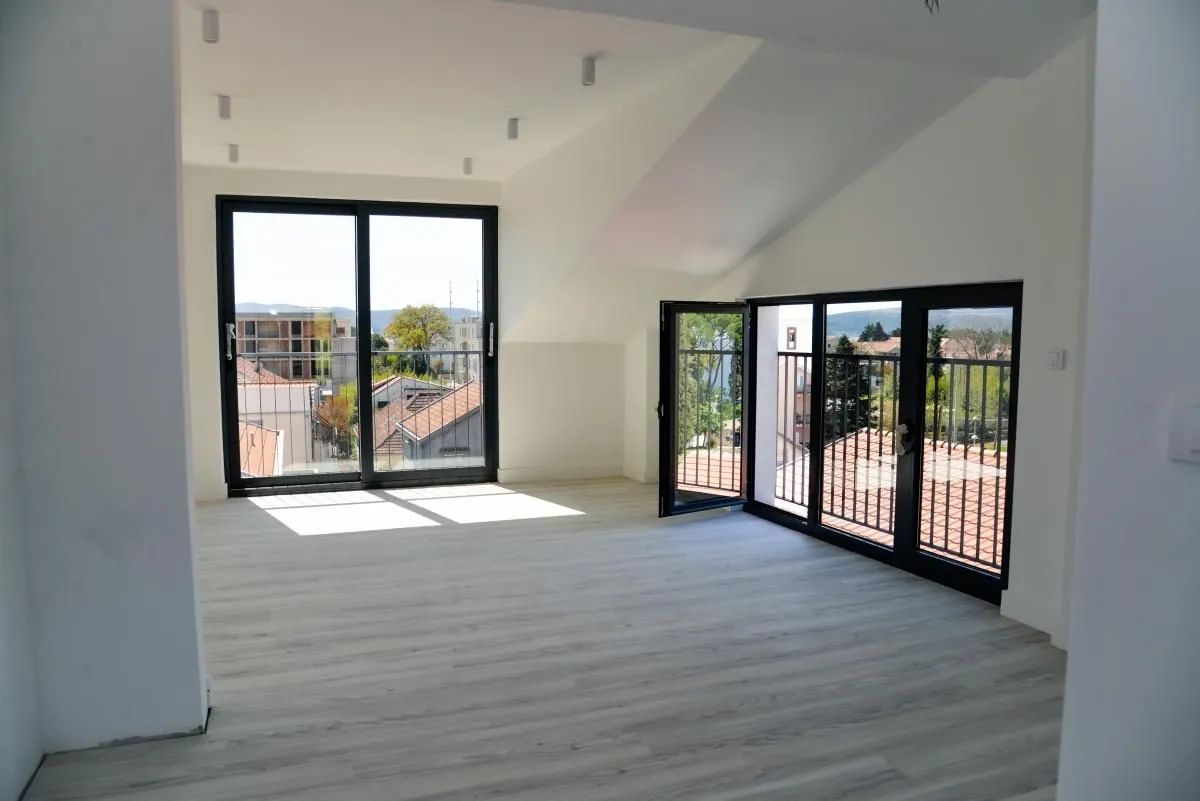 Sale, two bedroom apartment, 125m², Tivat, Crna Gora