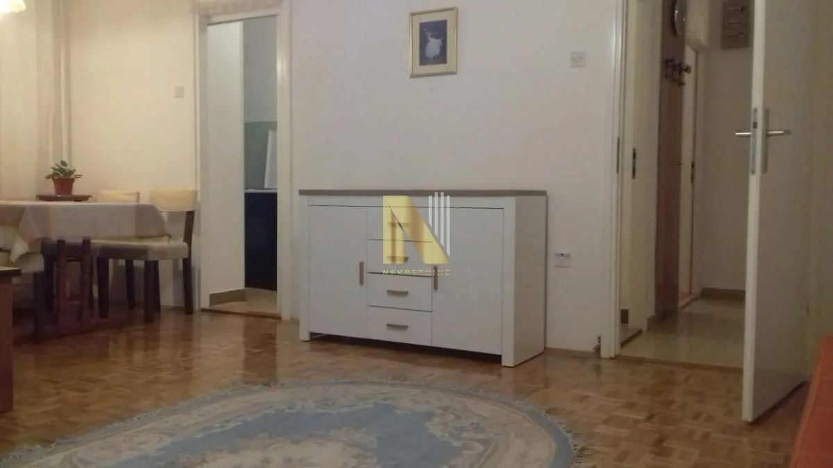 Izdavanje, dvosoban stan, 51m², Bulevar Oslobodjenja, Novi Sad Sve Podlokacije