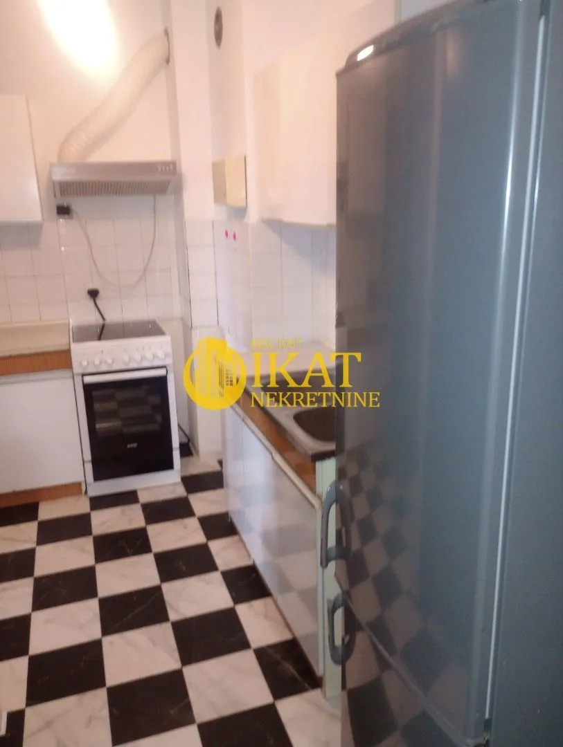 Izdavanje, dvosoban stan, 57m², Banjica, Voždovac Sve Podlokacije