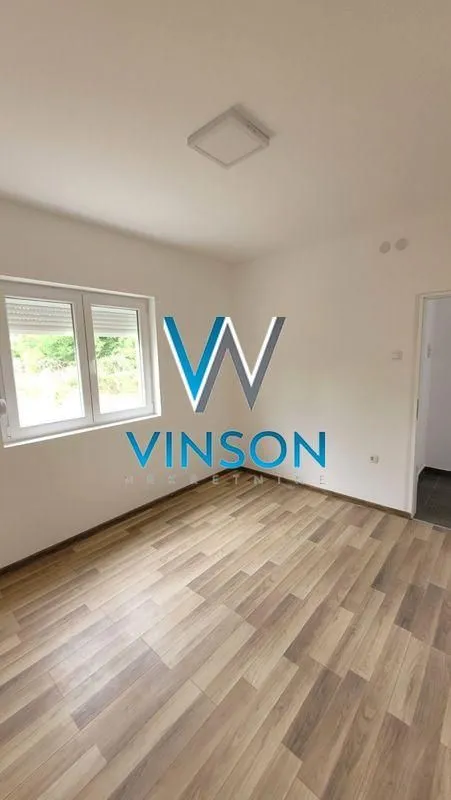Prodaja, kuća, 105m², Petrovaradin, Novi Sad