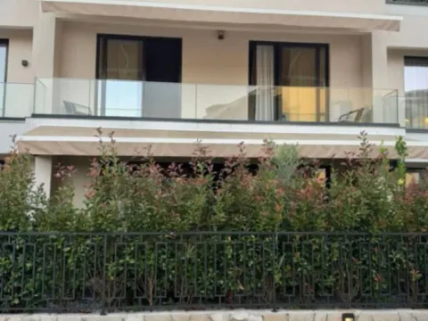 Rent, house, 180m², Lastva Grbaljska, Kotor