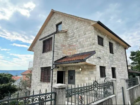 Prodaja, kuća, 280m², Tivat, Crna Gora