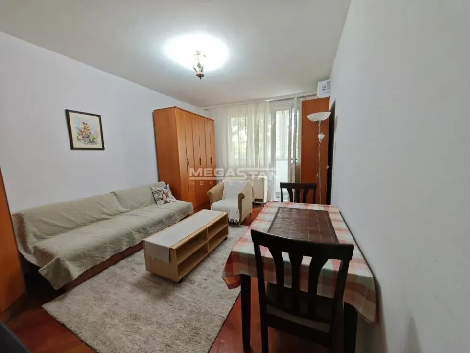 Izdavanje, jednosoban stan, 35m², Karaburma, Palilula Sve Podlokacije