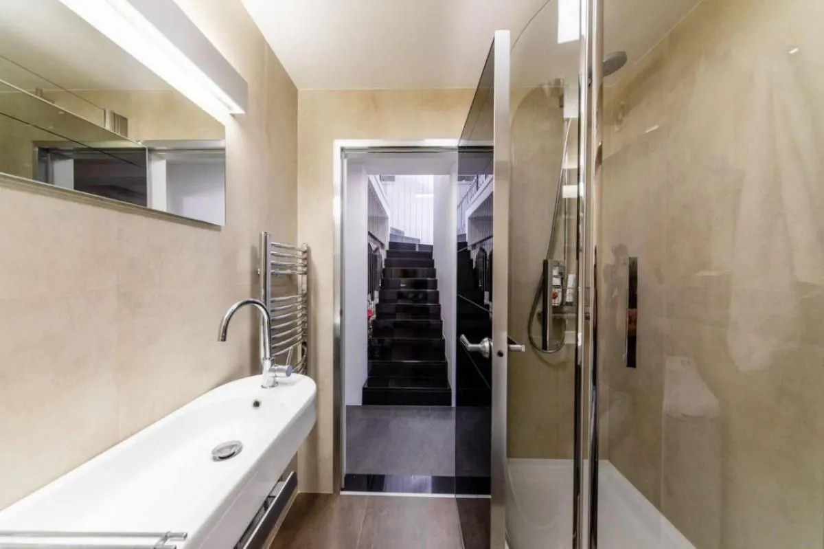 Rent, two bedroom apartment, 120m², Kotor, Crna Gora
