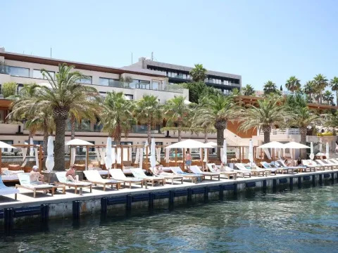 Prodaja, dvosoban stan, 201m², Đuraševići, Tivat - image 23