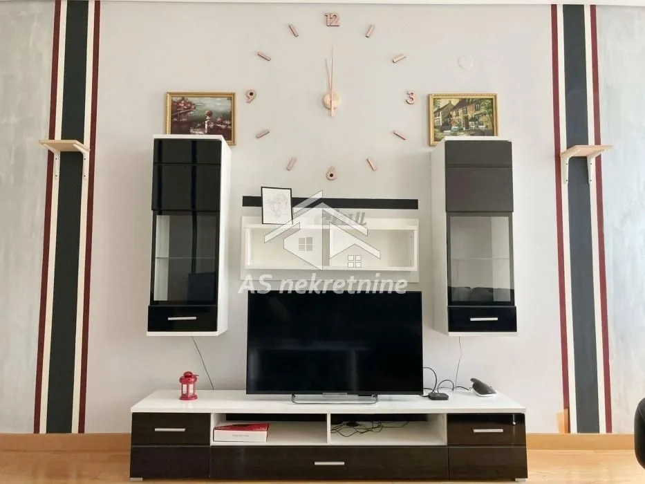 Rent, two bedroom apartment, 63m², Savski Venac, Beograd