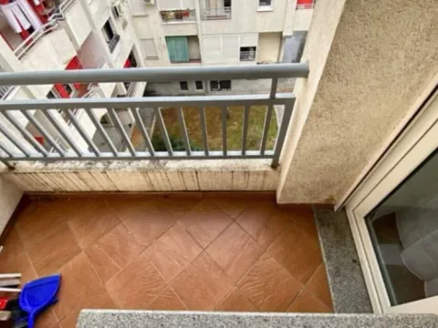 Izdavanje, jednosoban stan, 32m², Blok 9, Podgorica - image 3