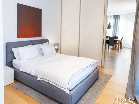 Prodaja, trosoban stan, 255m², Budva, Crna Gora - image 13