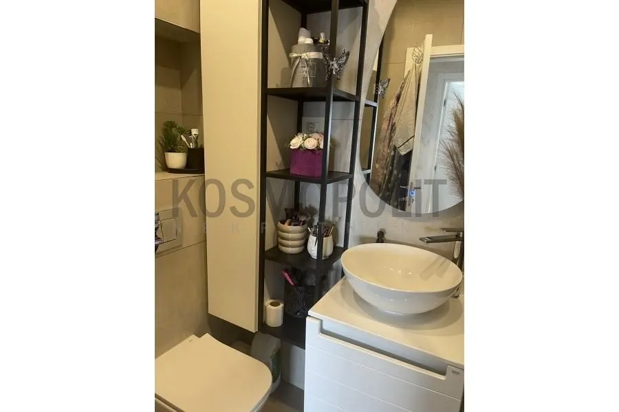 Sale, three bedroom apartment, 63m², Trošarina, Voždovac Sve Podlokacije