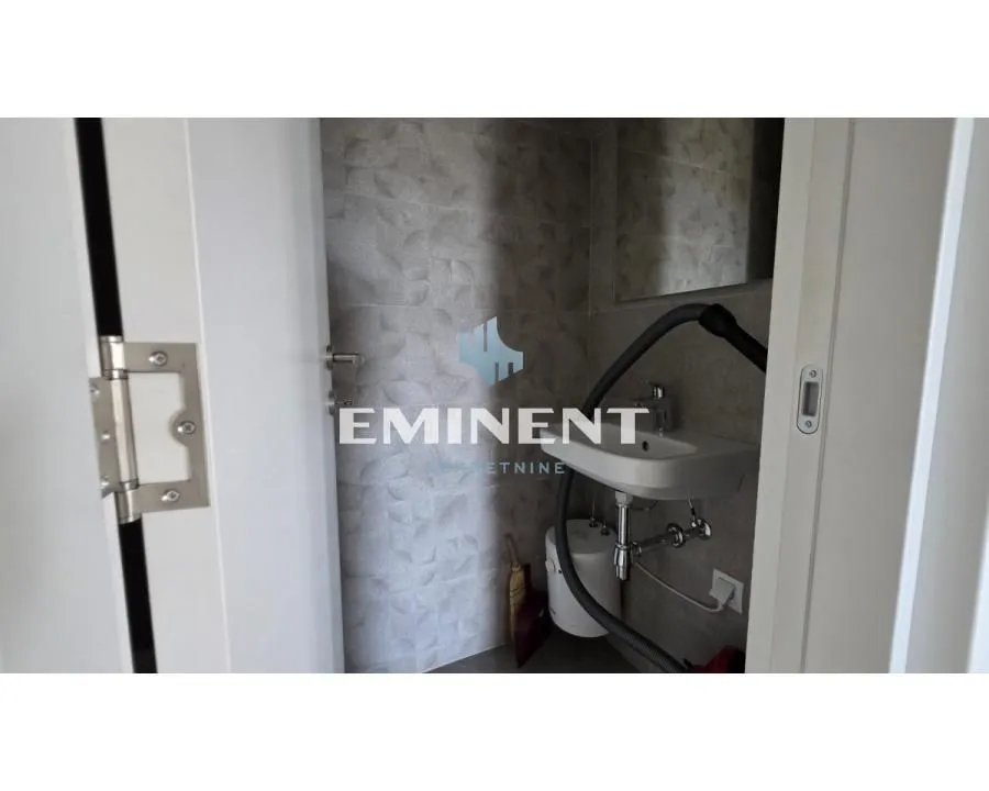 Rent, four bedroom apartment, 98m², Južni Bulevar, Vračar Sve Podlokacije