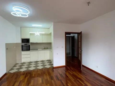 Izdavanje, dvosoban stan, 76m², City Kvart, Podgorica - image 9