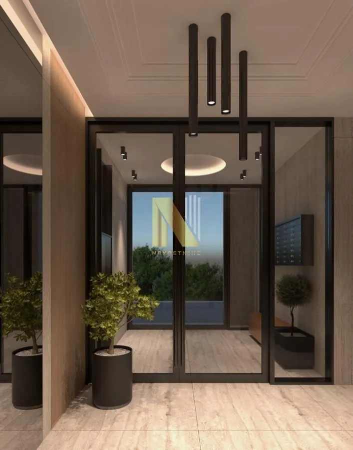 Prodaja, četvorosoban stan, 95m², Centar, Novi Sad