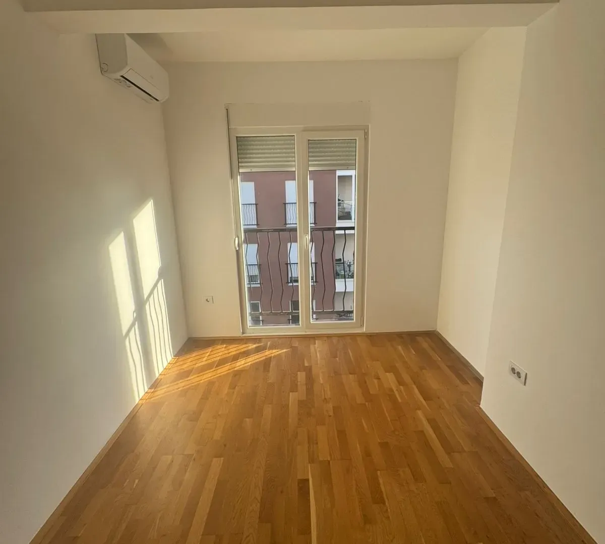 Rent, two bedroom apartment, 62m², Stari Aerodrom, Podgorica